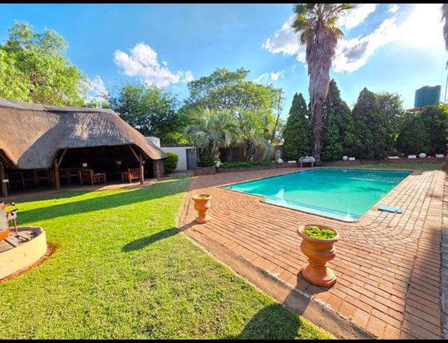 FARM FOR SALE IN BOLTONWOLD